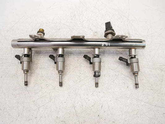 Rampa de inyectores Audi 2,0 TFSI gasolina CAE CAEB CAED 06H133317M