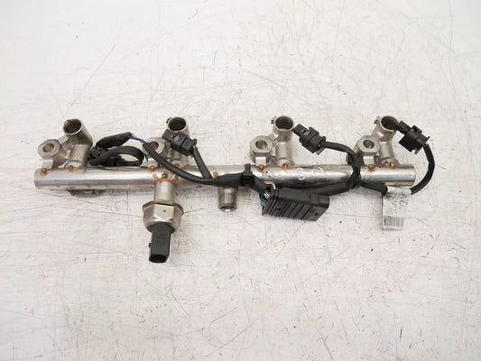 Rampa de inyectores Mercedes-Benz 1,8 CGI M271.860 271.860 A2710705495