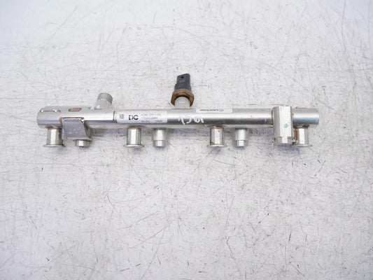 Rampa de inyectores Mercedes-Benz 1,3 A 200 M 282.914 A2820701100