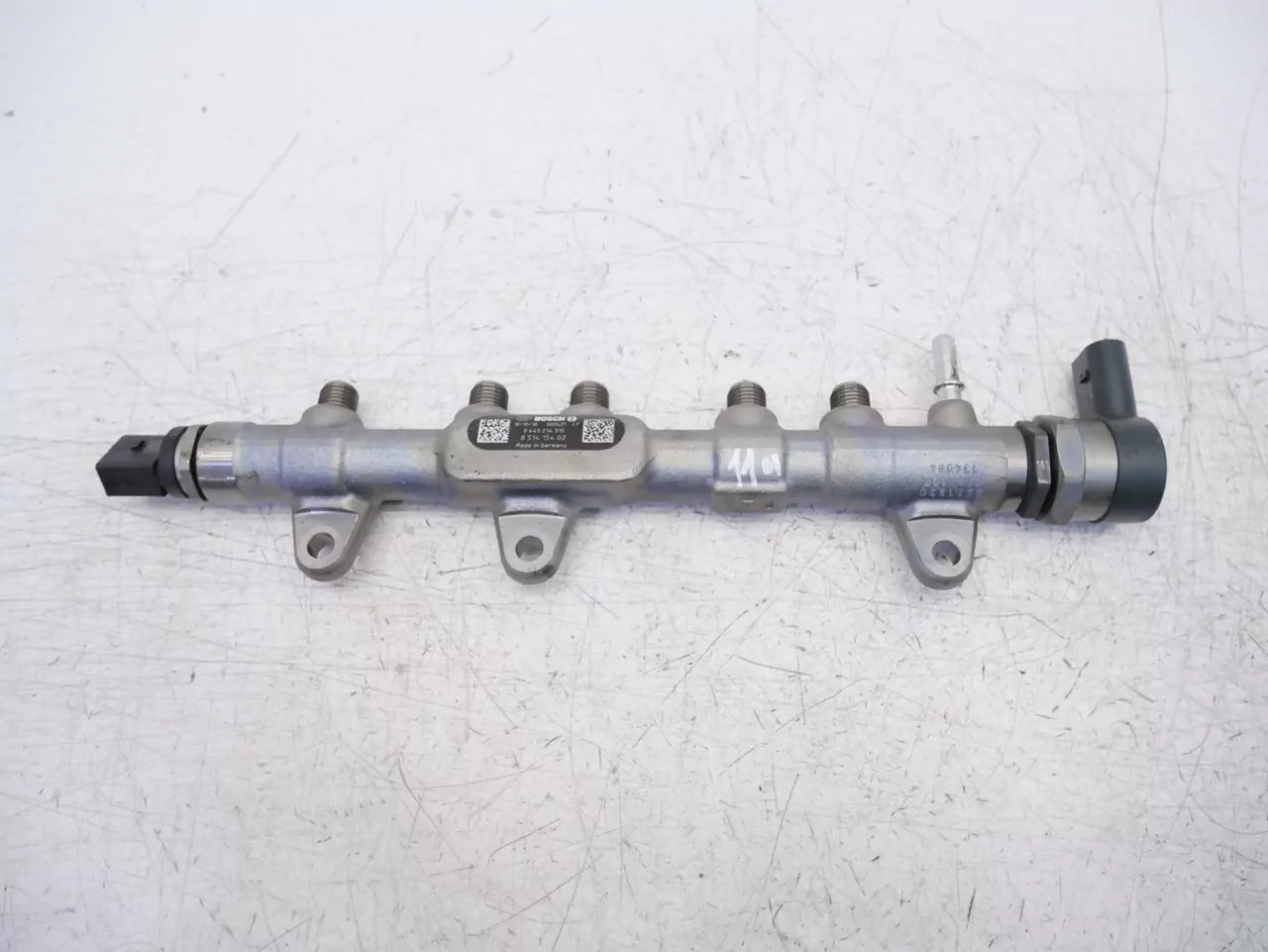 Rampa inyectora BMW 2,0 Diesel B47D20A 0445214315 8514154