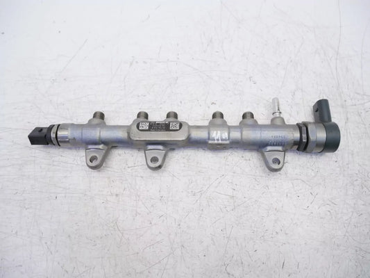 Rampa inyectora BMW 2,0 Diesel B47D20A 0445214315 8514154