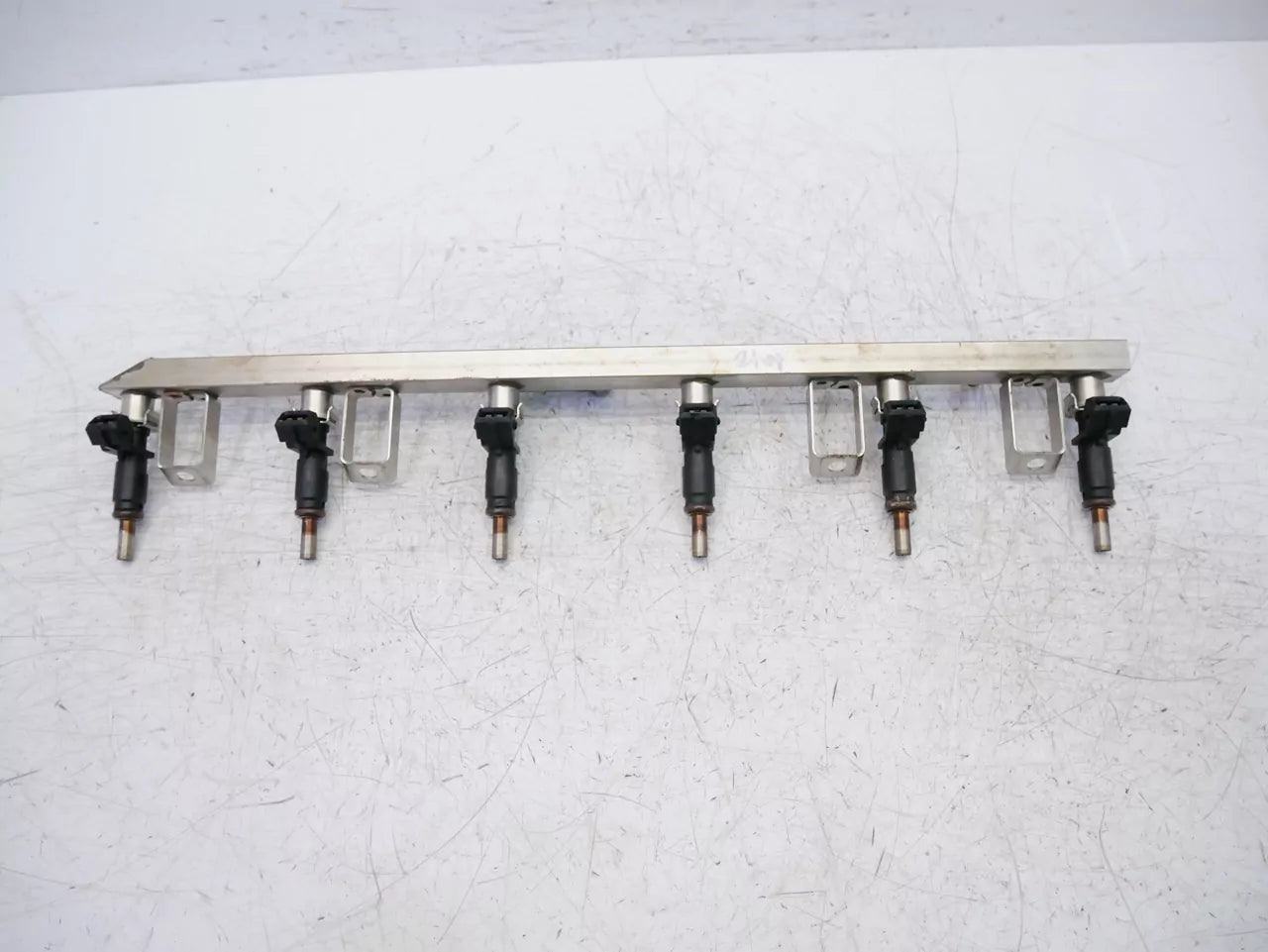 Rampa de inyectores BMW 3,0 gasolina N52B30A N52 7531634