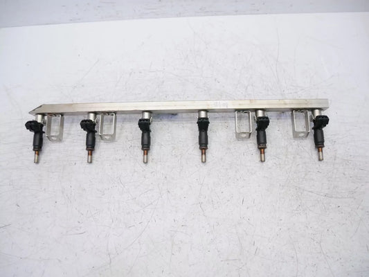 Rampa de inyectores BMW 3,0 gasolina N52B30A N52 7531634