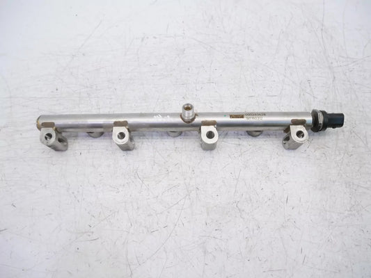 Rampa inyectora Maserati Ghibli MK3 III M157 3.0 S Q4 V6 M156B 000283628