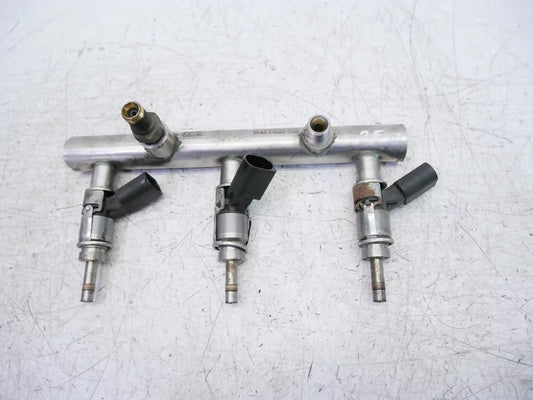 Rampa de inyectores Audi 3,2 FSI V6 BKH 06E130090 06E036C