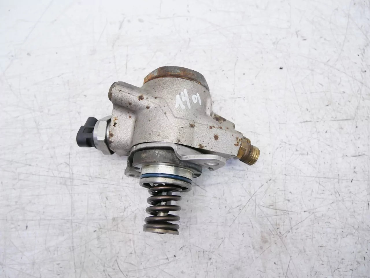 Bomba de combustible Audi 3,0 TFSI V6 CTW CTWA CTWB 07L127026D