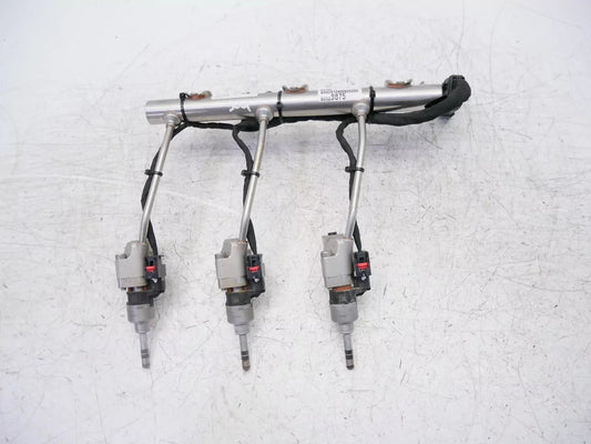 Rail de inyectores Opel Astra K Adam Corsa 1.0 Turbo D10XFL LE1 55509875