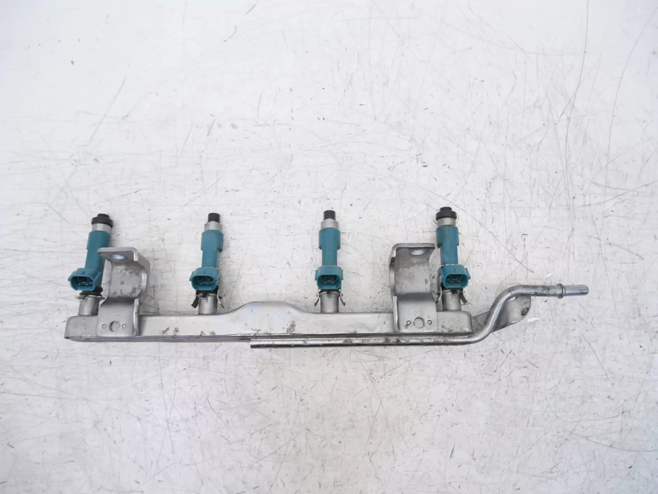 Rampa de inyectores Mazda 1,3 ZJ-VE ZJ ZJ-46 297500-0460