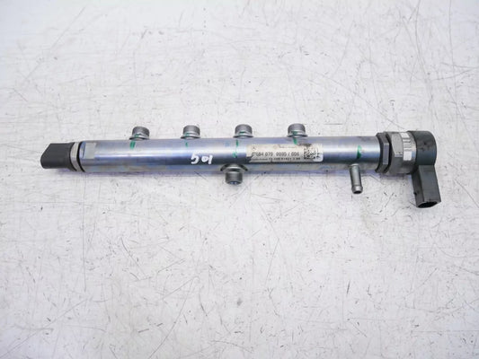 Rampa inyectora Mercedes-Benz 2,0 CDI 220 d OM654.920 654.920 A6540700095