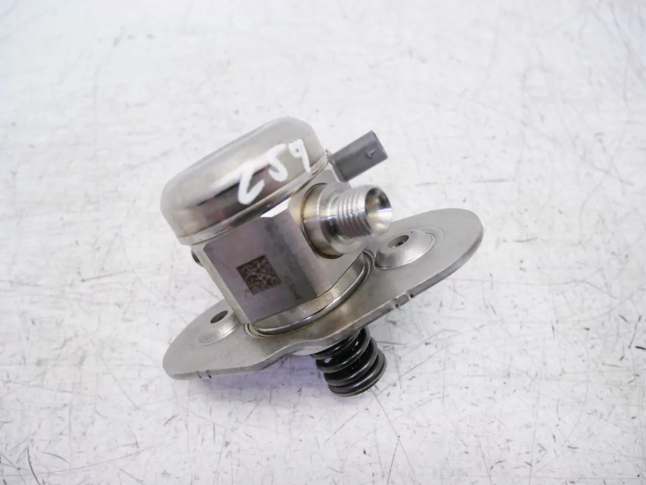 Bomba de combustible Mini 1,5 B38A15A B38 7636881