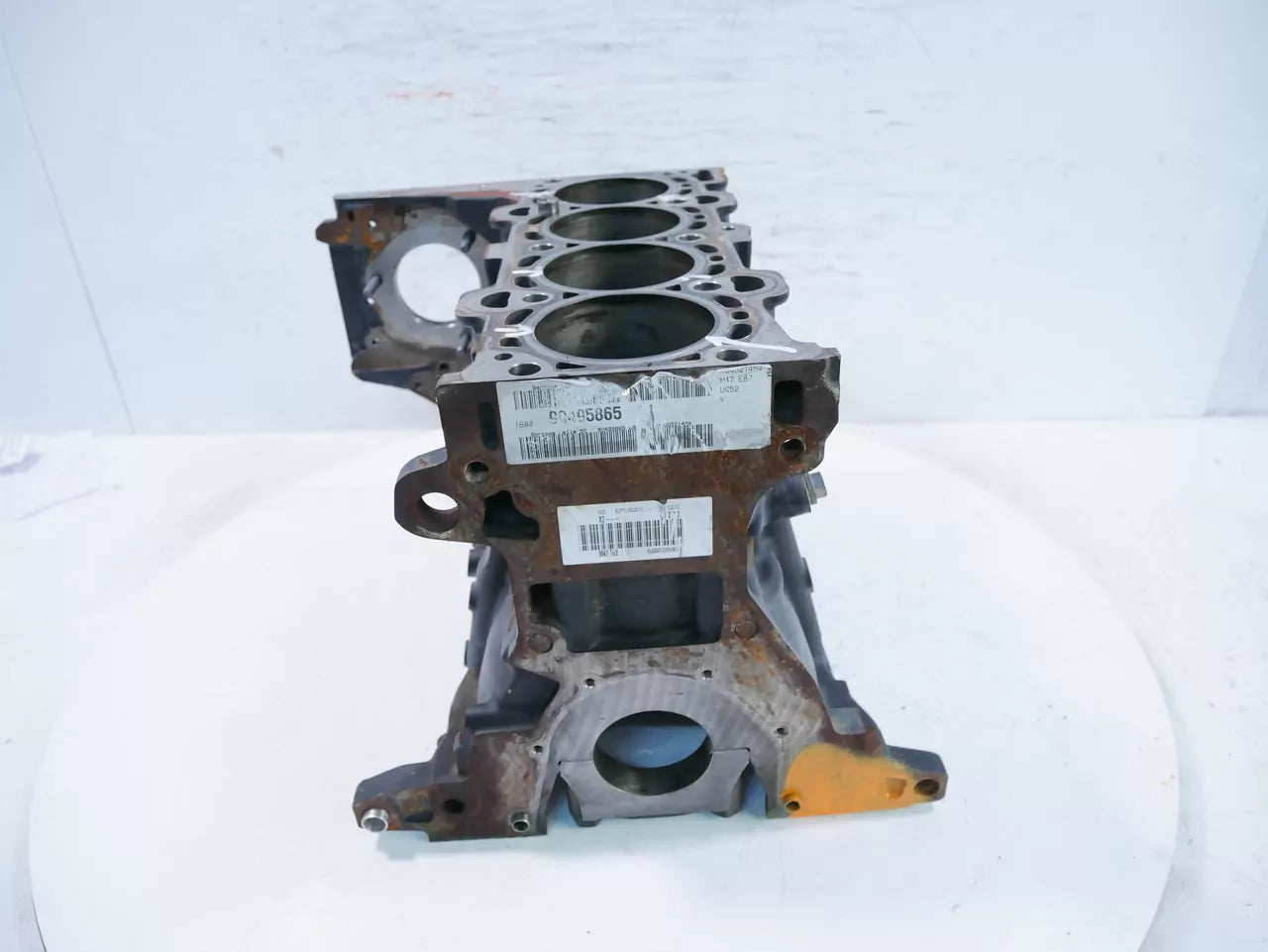 Bloque de motor Defect BMW 2,0 Diesel 204D4 M47D20 M47 7786664