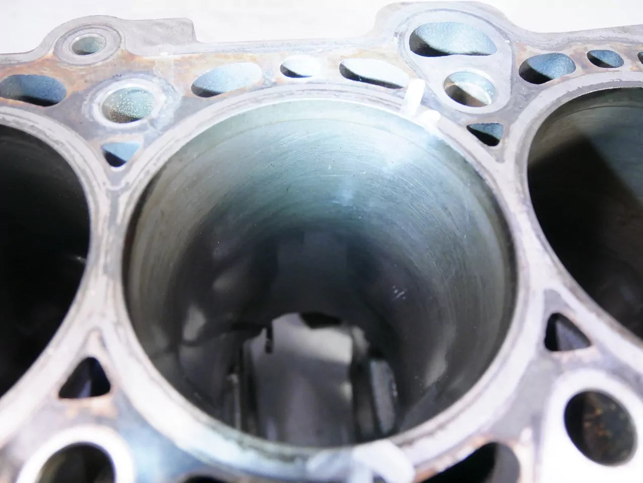 Bloque de motor Defect BMW 2,0 Diesel 204D4 M47D20 M47 7786664