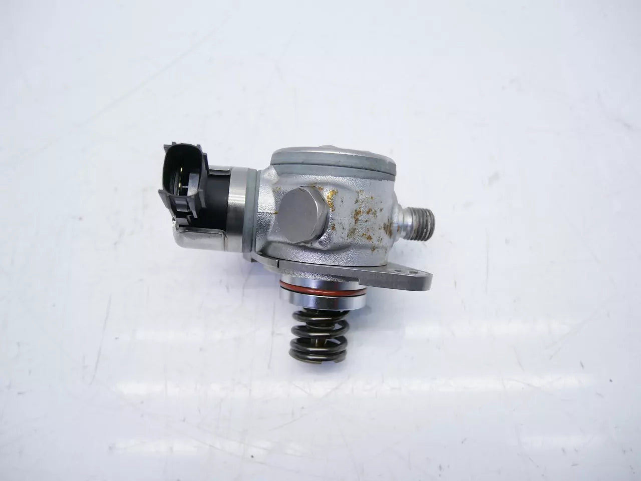 Bomba de combustible Volvo 2,0 T5 B4204T26 31437903