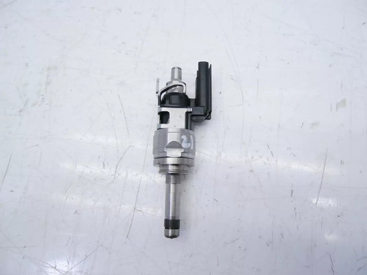 Inyector Boquilla de inyección Volvo 2,0 T5 B4204T26 31432778