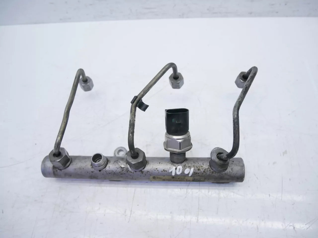 Rampa inyectora Audi 3,0 TDI ASB 059130089AB