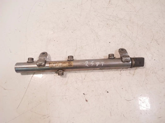 Rampa inyectora Mercedes-Benz 3,0 CDI ML 350 OM 642.826 A6420703095