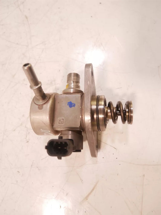 Bomba de combustible Maserati 3,0 S Q4 V6 M156B M156 DR0123243A