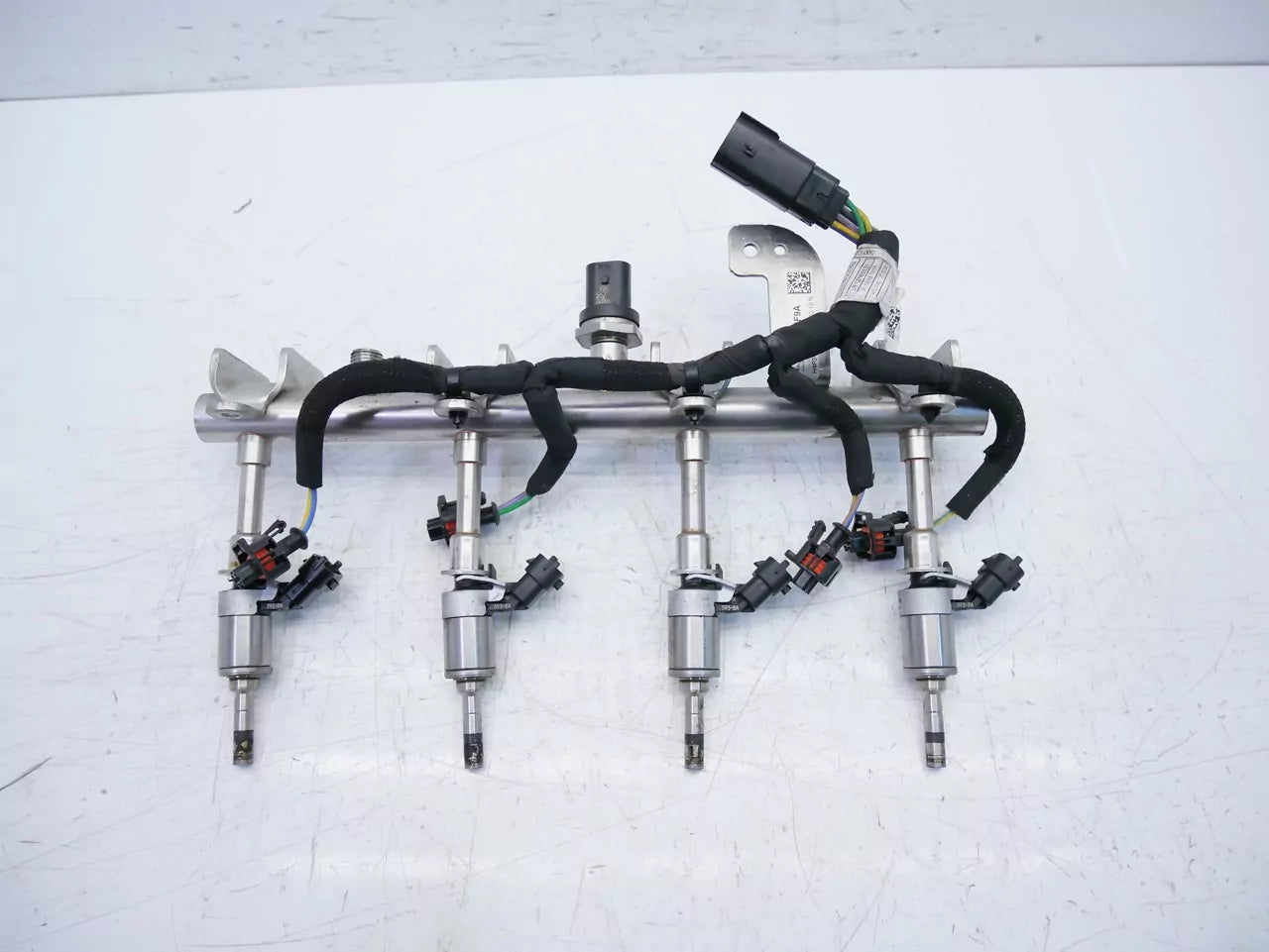 Barra de inyectores Jaguar E-Pace X540 2.0 P200 AWD PT204 H4P3-9G774-BB