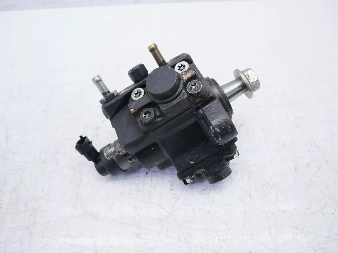 Bomba de alta presión Opel Astra 2.0 CDTI D A20DTH A20 0445010193 55571005