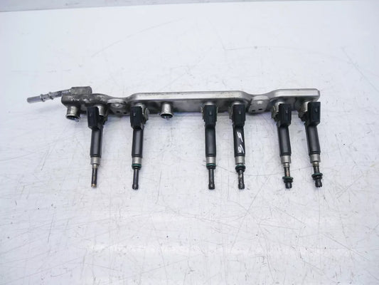 Rampa de inyectores Nissan 1,6 gasolina HR16DE HR16 DE