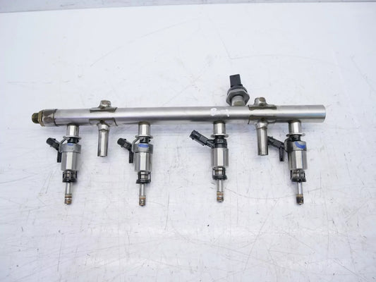 Rampa de inyectores Seat Volkswagen 1,8 TSI GTI Cupra DAJA DAJ d 06K133317G