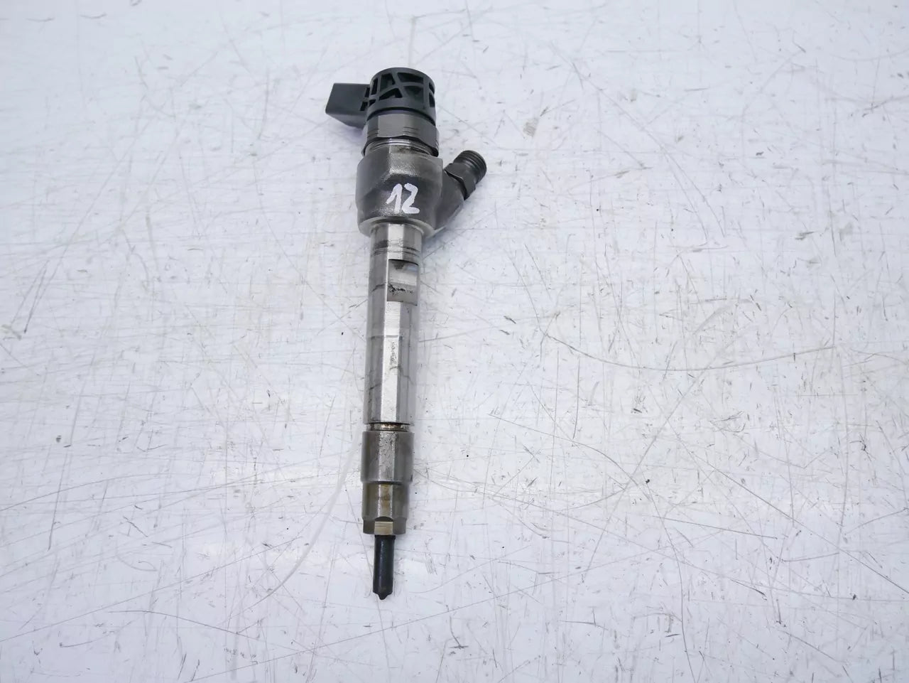 Inyector Boquilla de inyección BMW 2,0 520d 520 d B47D20A B47 8514148 0445110743