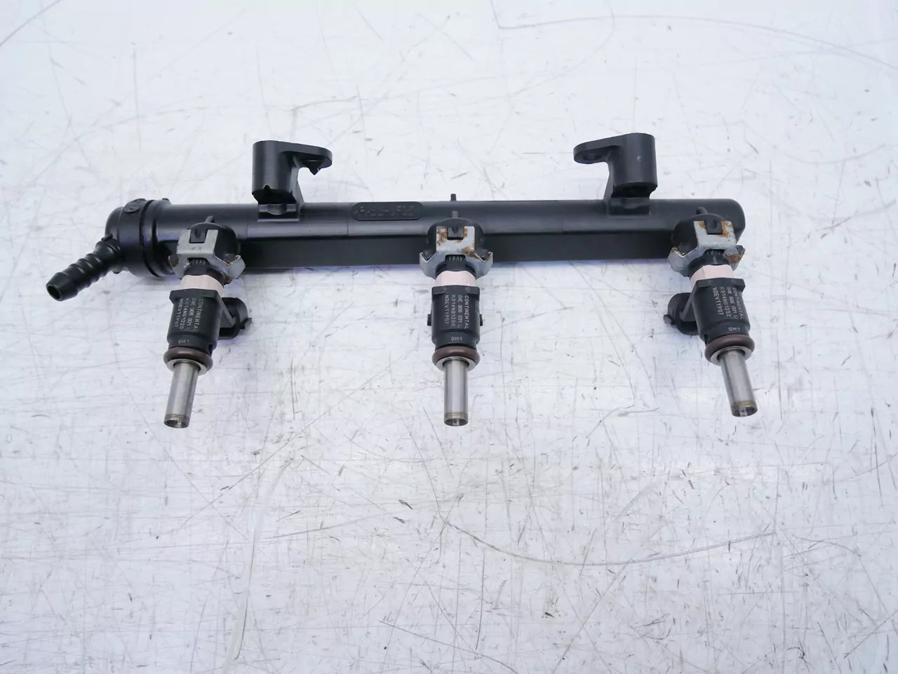 Rampa de inyectores Seat Skoda Volkswagen 1,0 CHYA CHY 04C133313AH 04E906031L