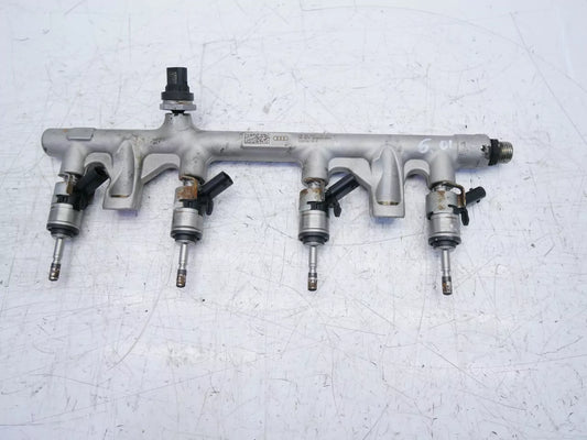 Rampa inyectora Volkswagen Audi Cupra Golf Leon 2.0 TSI DNF 06Q133317B 06Q906036A