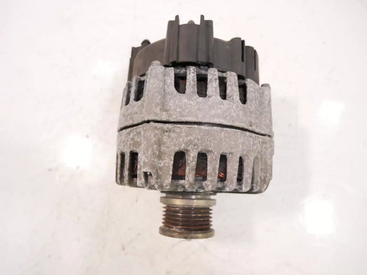 Alternador Audi 2,0 TDI DDDA DDD 04L903017C
