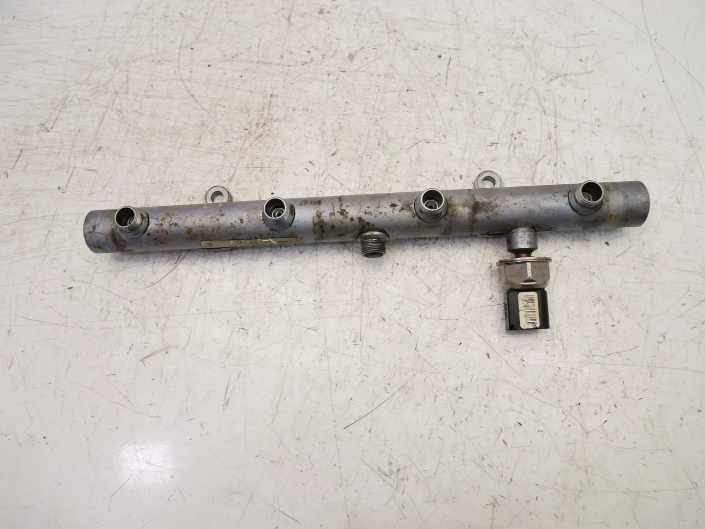 Rampa inyectora Audi 4,2 TDI Quattro V8 BTR 057130089K