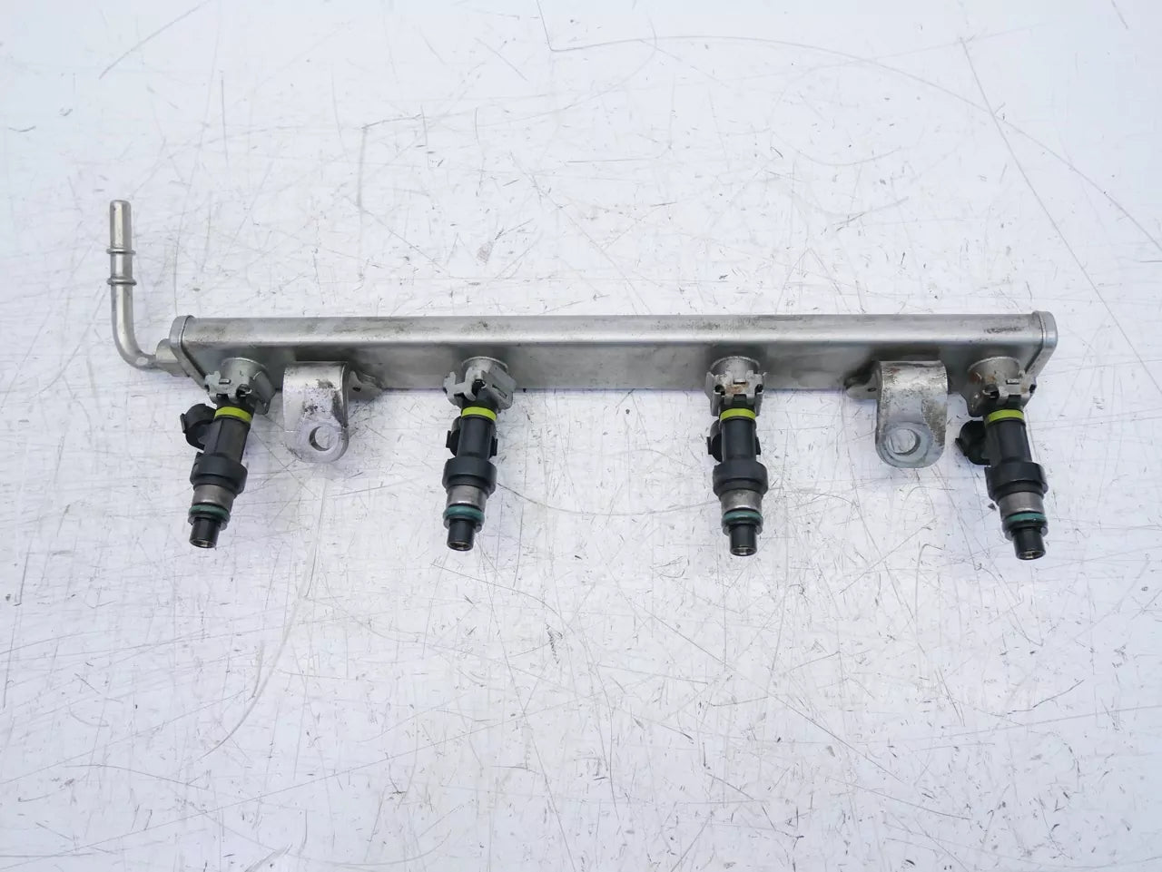 Rampa de inyectores Nissan 2,0 gasolina MR20 MR20DE FBY5008X21