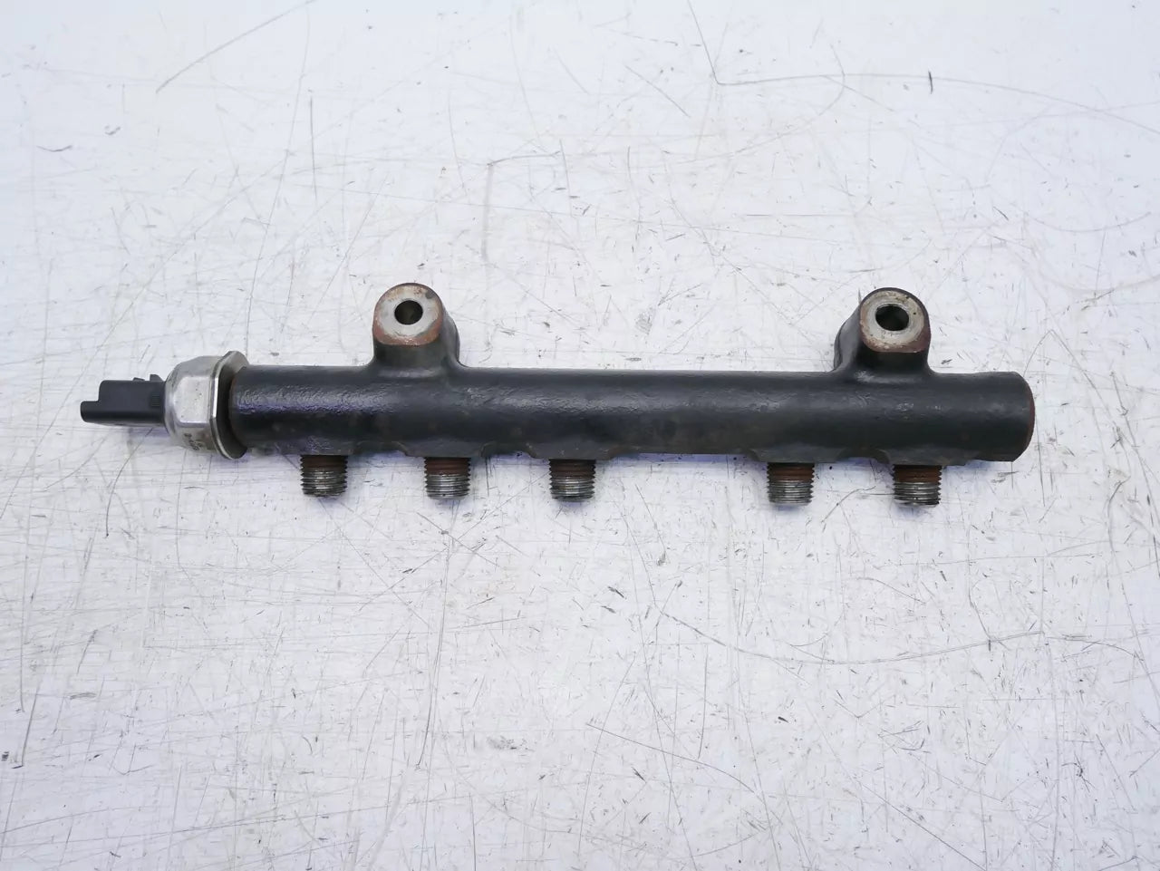 Rampa inyectora Ford 1,6 TDCI TZGA 9685297580