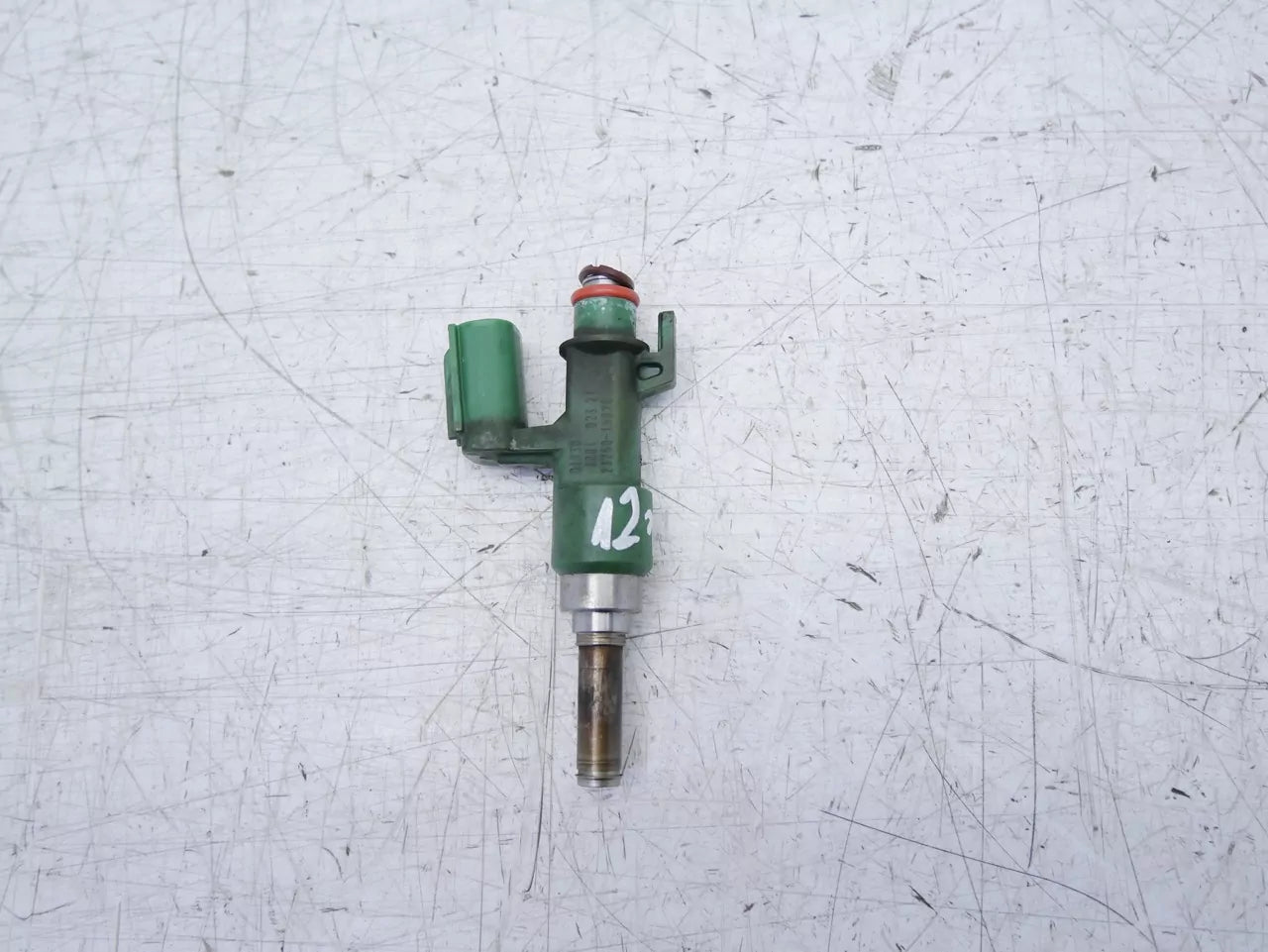 Inyector Boquilla de inyección Toyota 1,5 Hybrid gasolina M15A-FXE 23250-15070