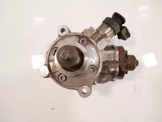 Bomba de alta presión Mercedes-Benz 1.6 C 200 d OM654.916 654.916 A6540704301