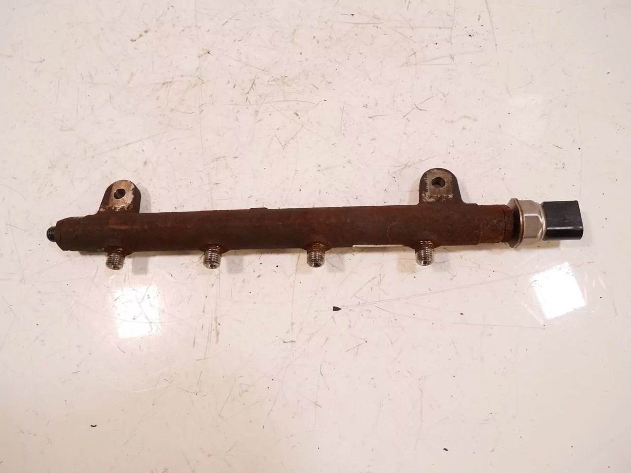 Rampa inyectora Land Rover 3,6 D 4x4 V8 368DT 6H4Q-9D280-BB