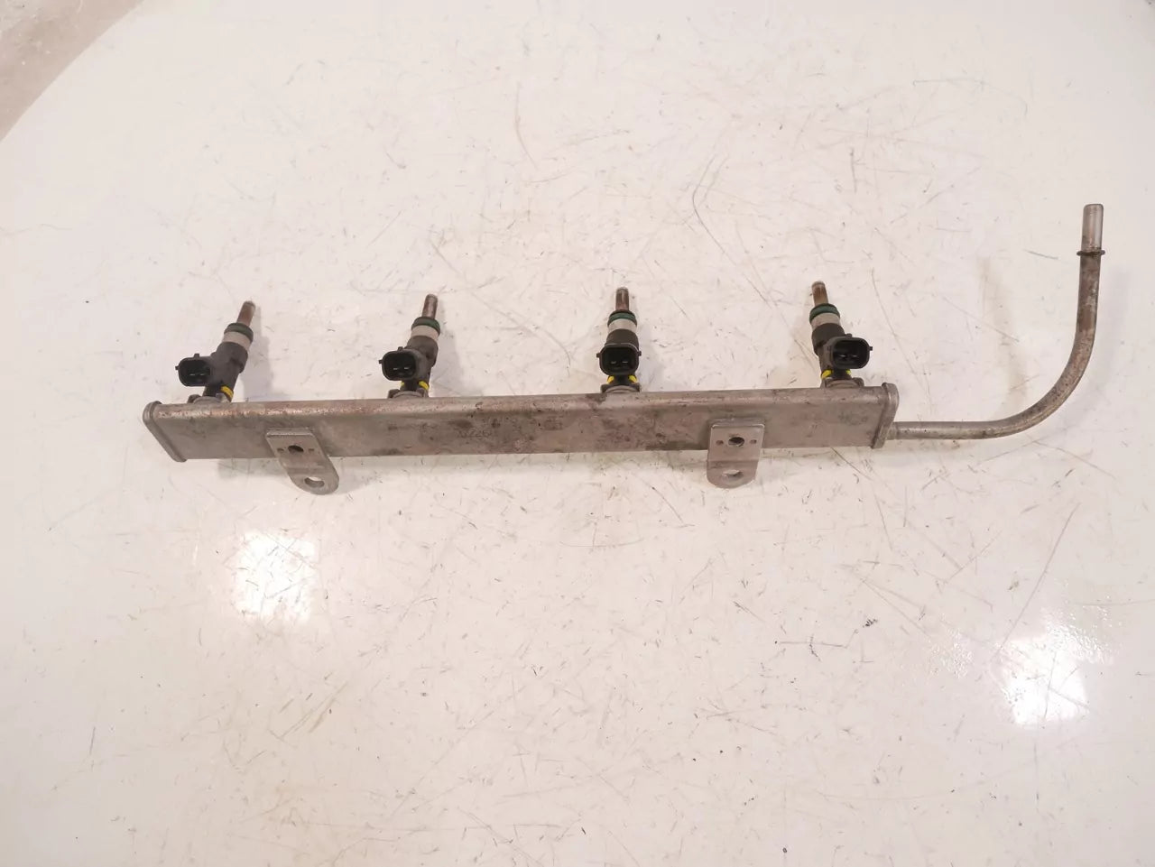 Rampa de inyectores Mitsubishi 2,0 Hybrid 4WD 4B11 1465A402