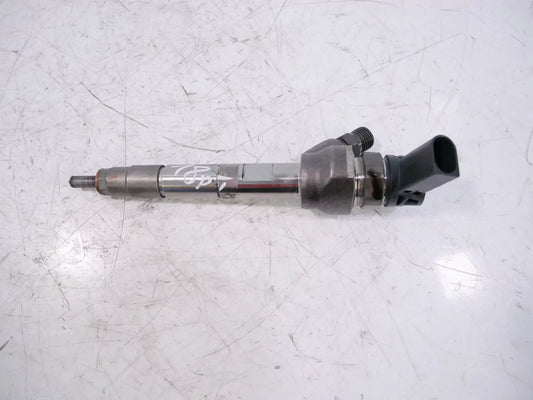 Inyector Boquilla de inyección BMW 2,0 520 d 520d B47D20A B47 8514148