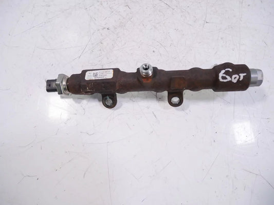 Rampa inyectora Peugeot Citroen 1,5 BlueHDi D YHY DV5RD 9821399680