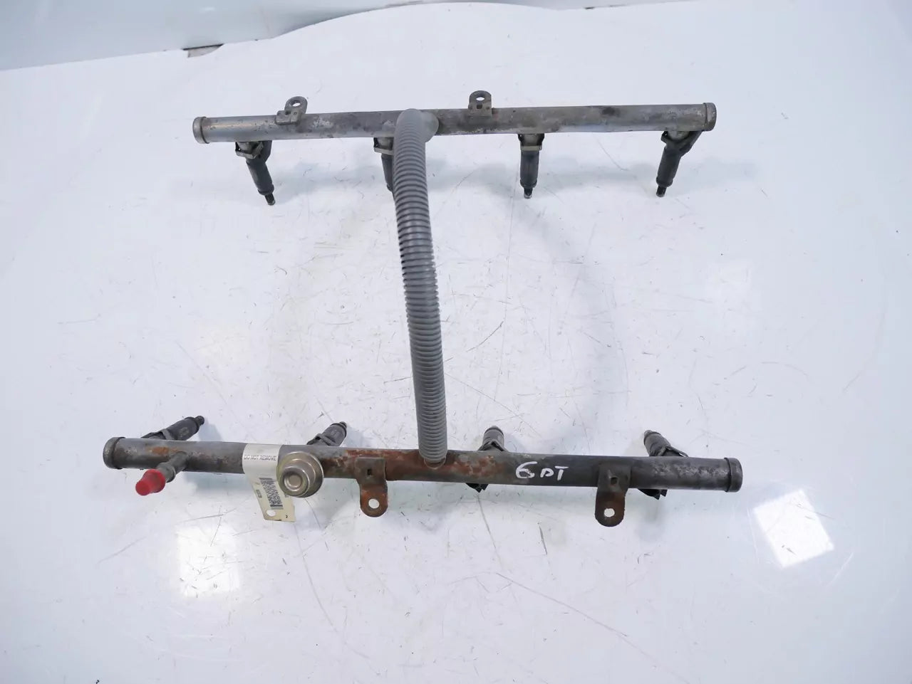 Riel inyector Chrysler Jeep Grand Cherokee 5.7 V8 Hemi ECB 04591853AG