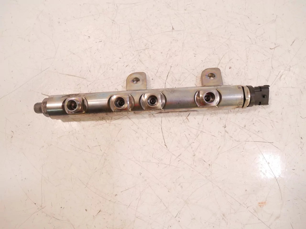 Rampa inyectora Jaguar 3,0 V6 306DT 9X2Q-9D280-FA