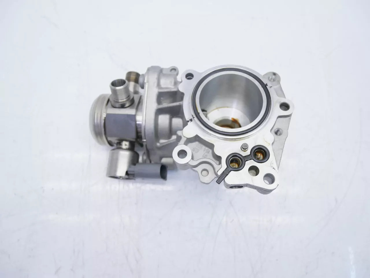 Bomba de combustible Mercedes-Benz 3,5 E 350 M 276.952 A2760700101