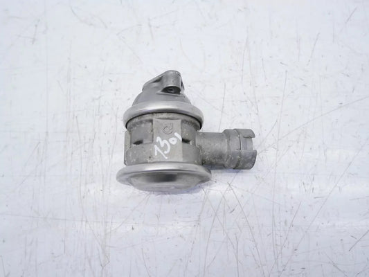 Válvula EGR Audi 4,2 V8 CAUA CAU 079131101L