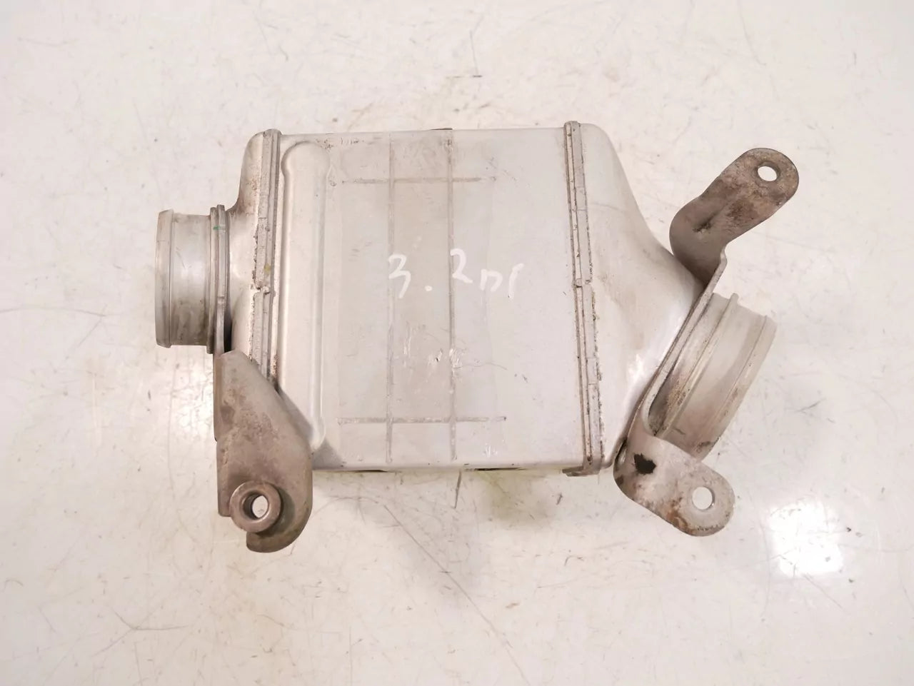 Tubos de presión Boost BMW 4,4 V8 xDrive N63B44A N63 7575404 Intercooler