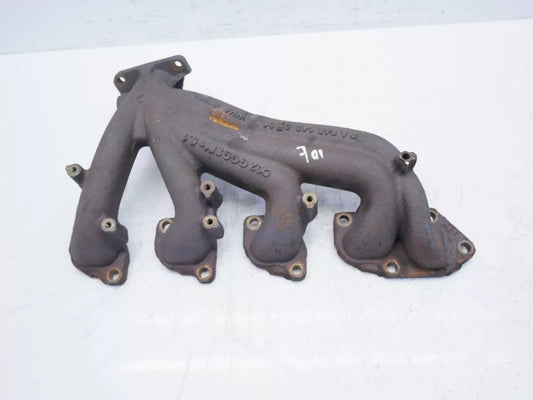Colector de escape Mercedes-Benz 2,0 A 200 CDI OM640.941 640.941 A6401420301