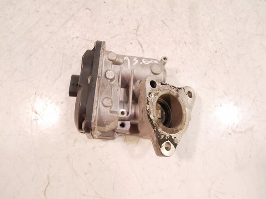 Válvula EGR Mercedes-Benz 1,5 A 180 CDI OM 607.951 K9KA460 147102557R