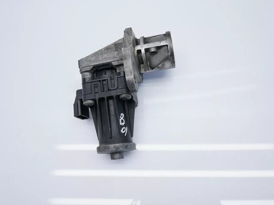 Válvula EGR Mercedes-Benz 1,5 CDI B 180 OM 607.951 K9K 451 147105308R