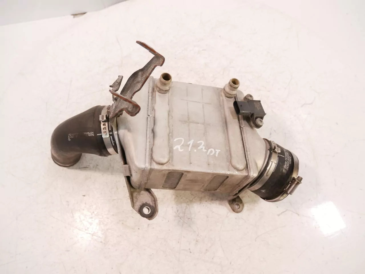 Tubos de presión Boost BMW 4,4 xDrive 750 i N63B44B N63T 7575405 Intercooler