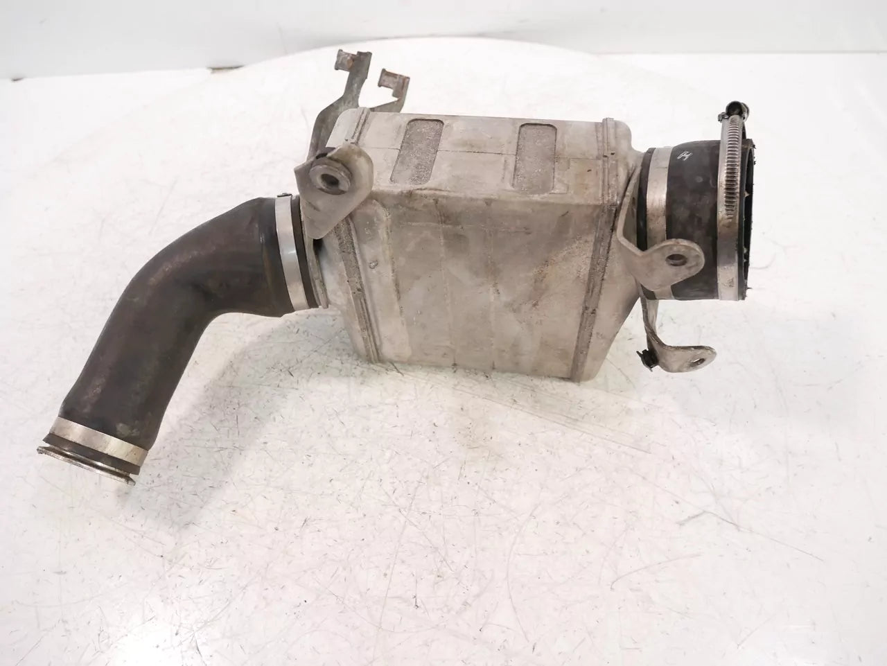 Tubos de presión Boost BMW 4,4 xDrive 750 i N63B44B N63T 7575405 Intercooler