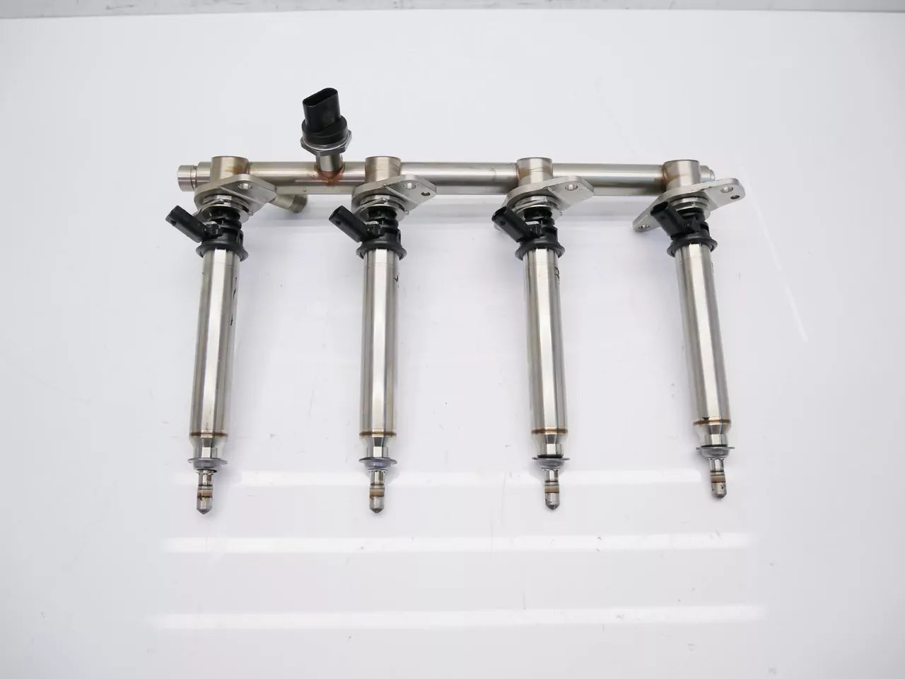 Rampa de inyectores Mercedes-Benz 2,0 200 M 274.920 A2740700995 A2780700687