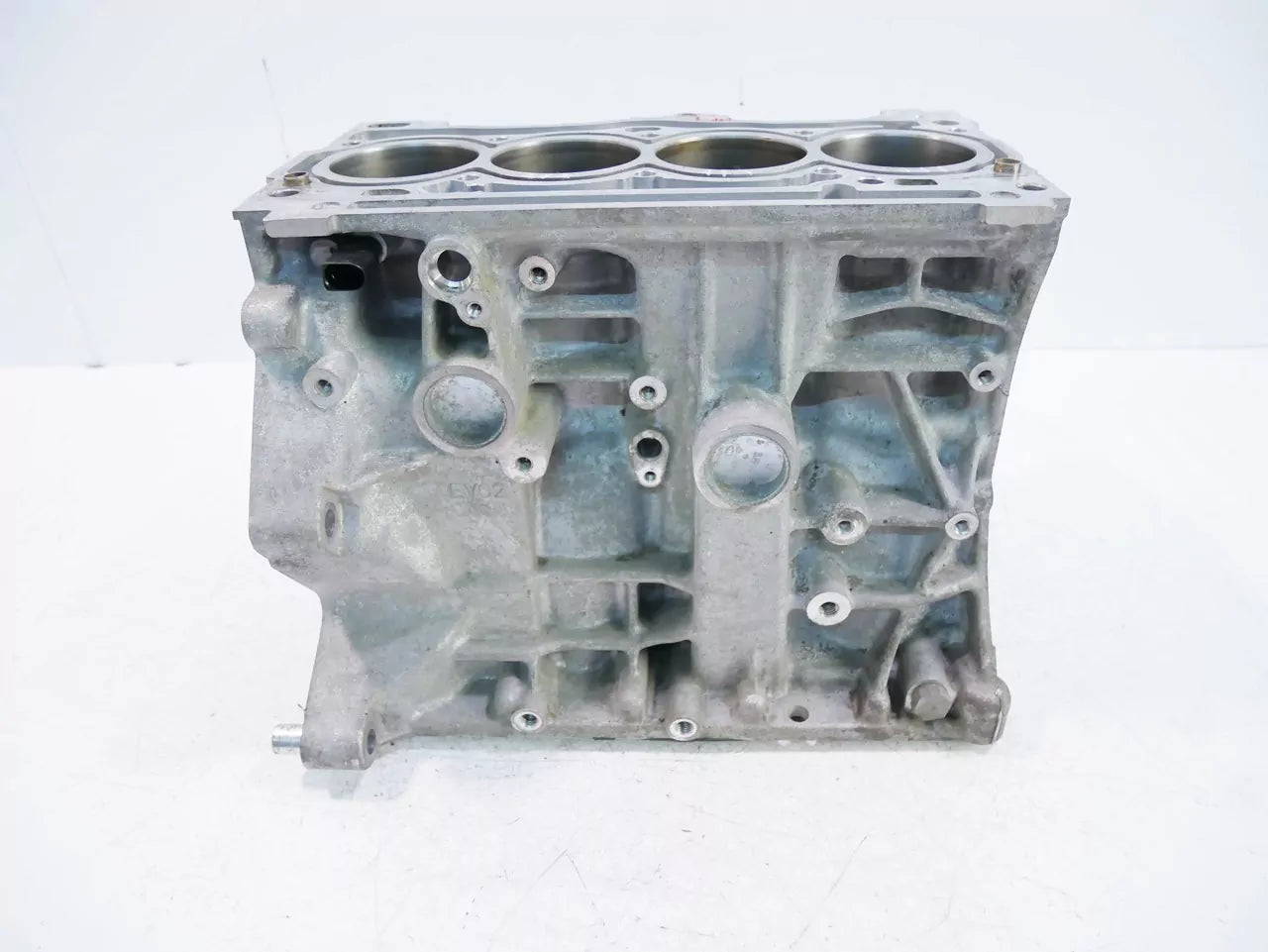 Defecto de bloque de motor Volkswagen Touran 5T 1,5 TSI DPCA DPC 05E103023G